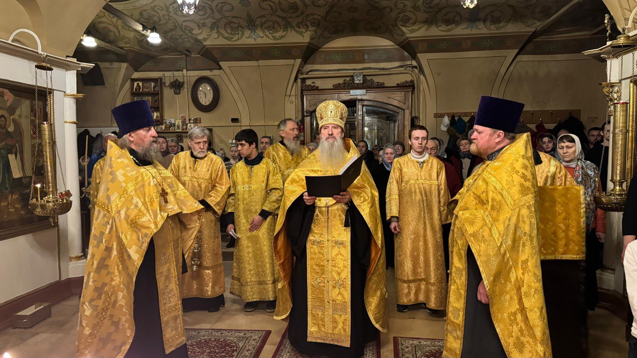Новогодний молебен