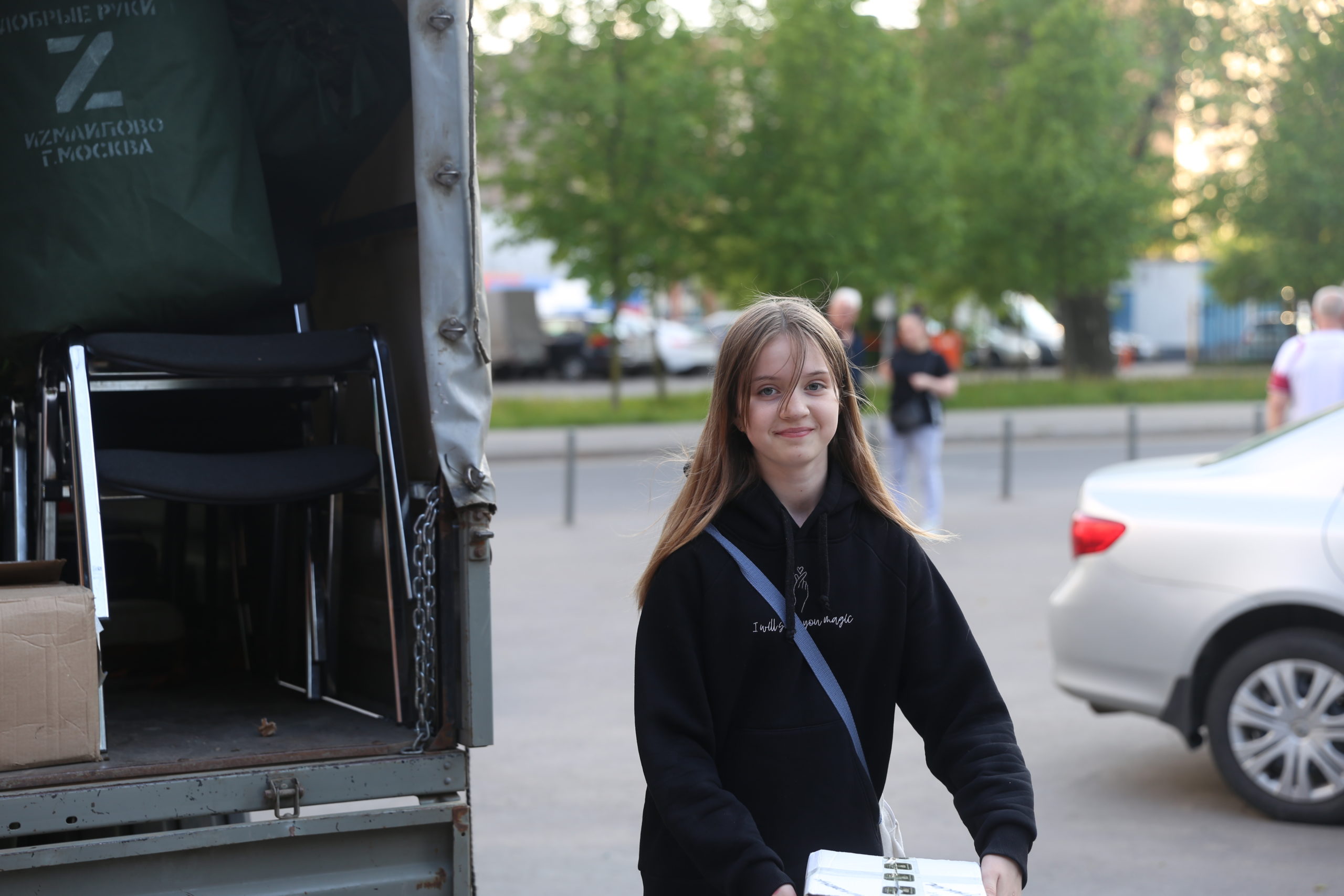 Погрузка гуманитарного груза в зону СВО и на прифронтовые территории