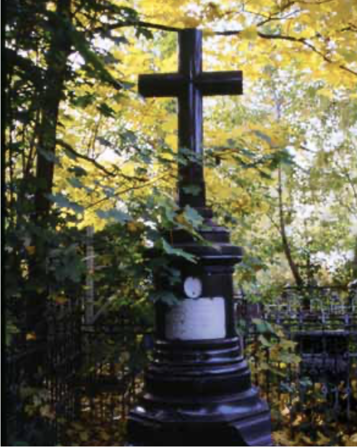 Надгробие И.В. Бутюгина на Измайловском кладбище